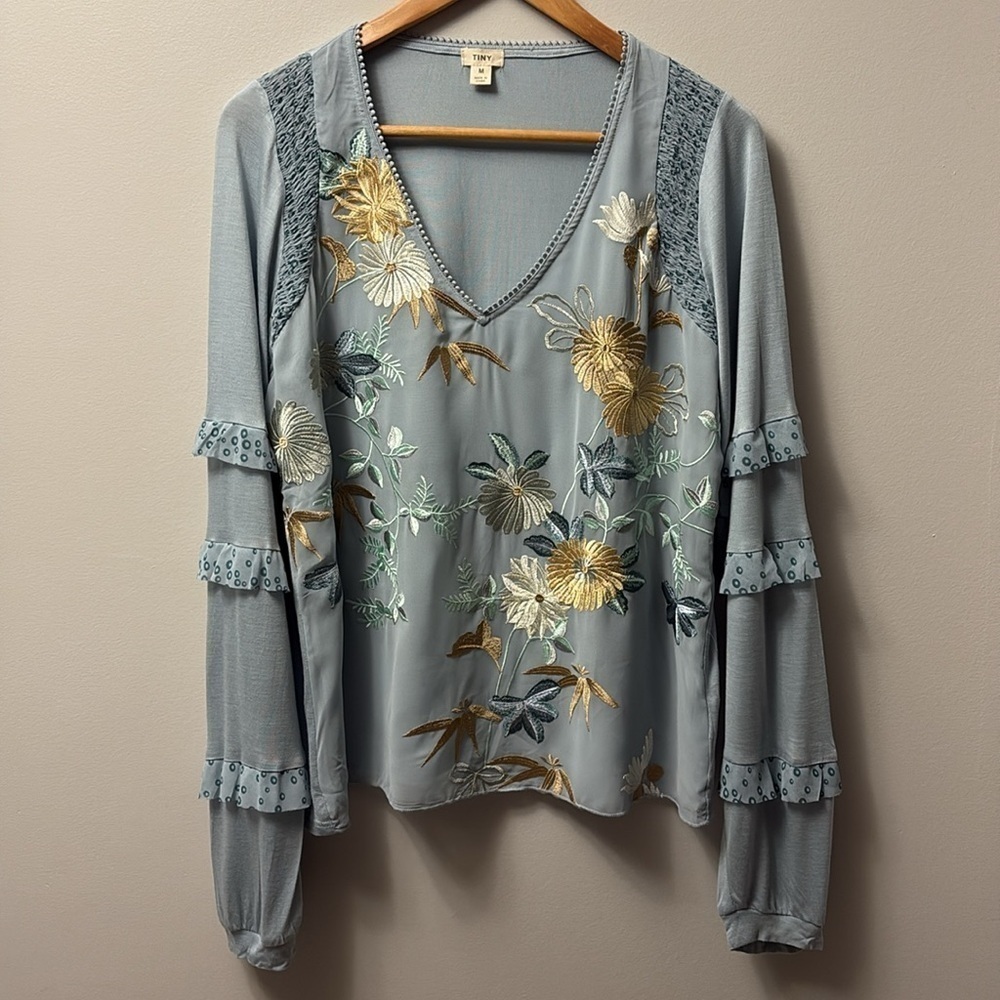 NWOT Anthropologie Tiny France’s Long Sleeve Ruffle Top in Blue Motif Various Sz - Picture 4 of 10